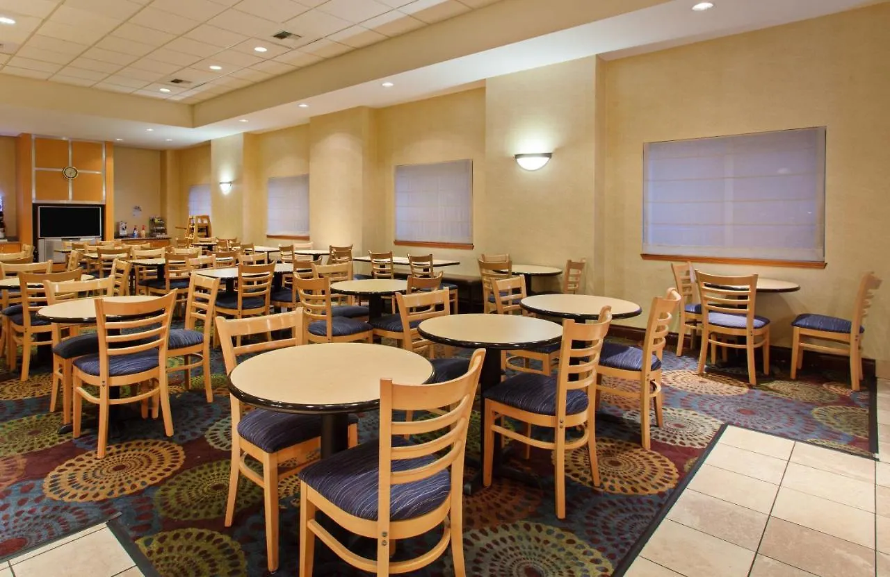 Holiday Inn Express & Suites Seattle - City Center 3*,  USA